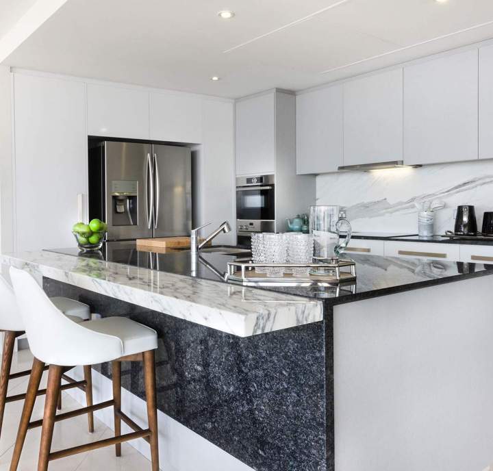 Installation de cuisine sur mesure Paris 15